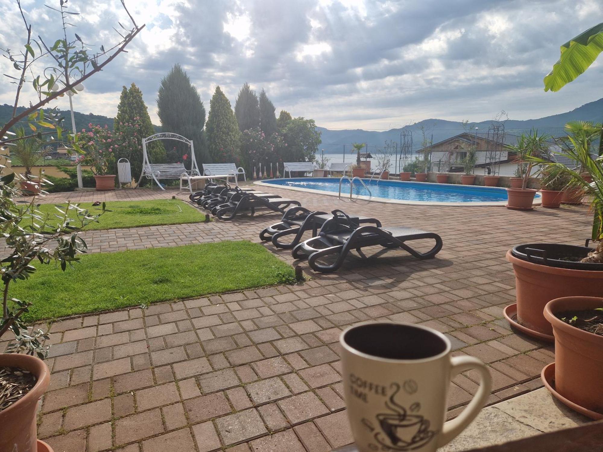 Casa Marina Hotel Ieşelniţa Buitenkant foto